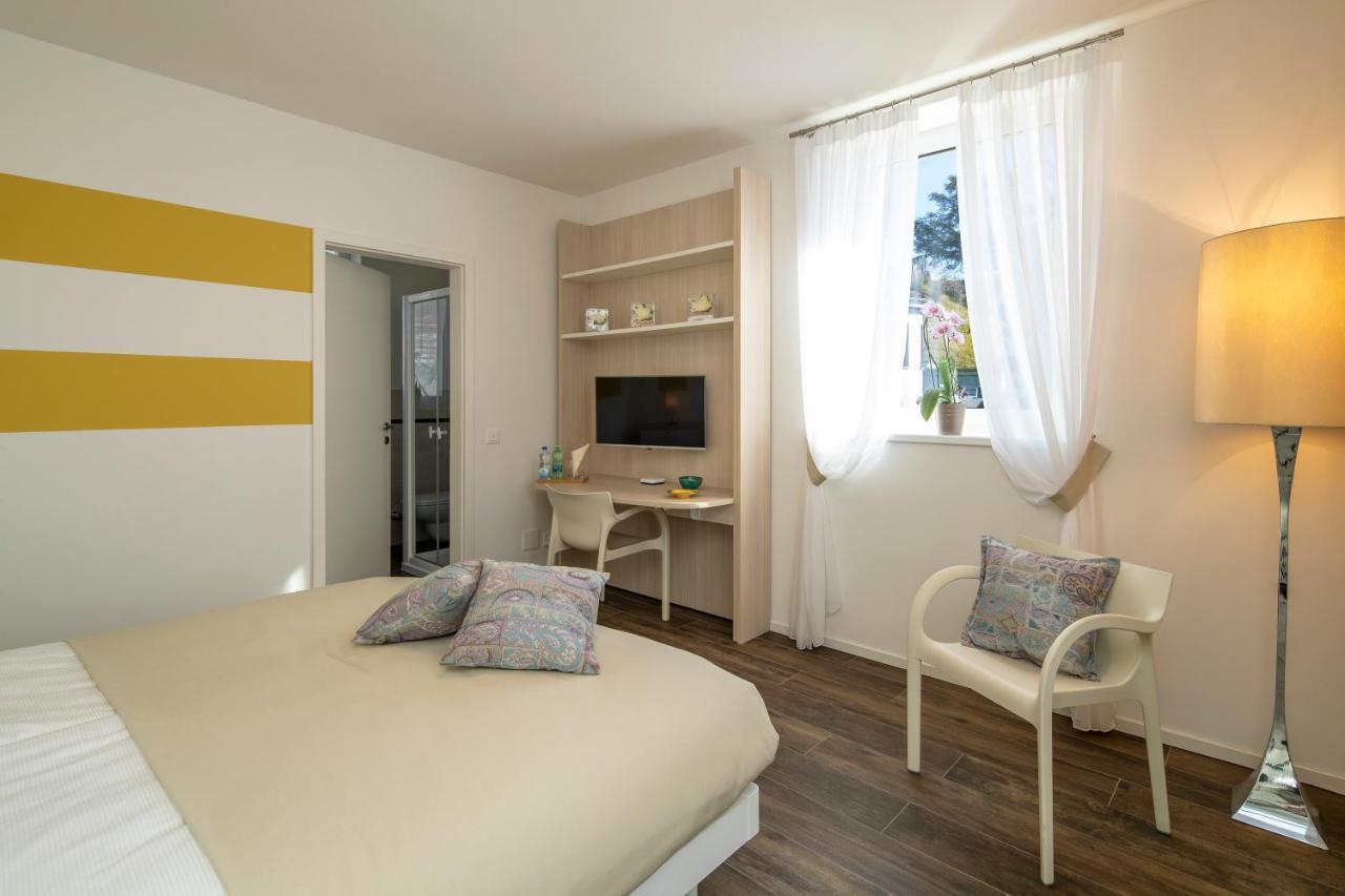 Albergo Ristorante Stazione Balerna Eksteriør bilde
