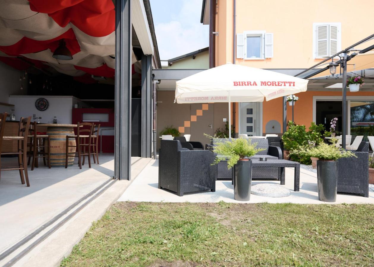 Albergo Ristorante Stazione Balerna Eksteriør bilde